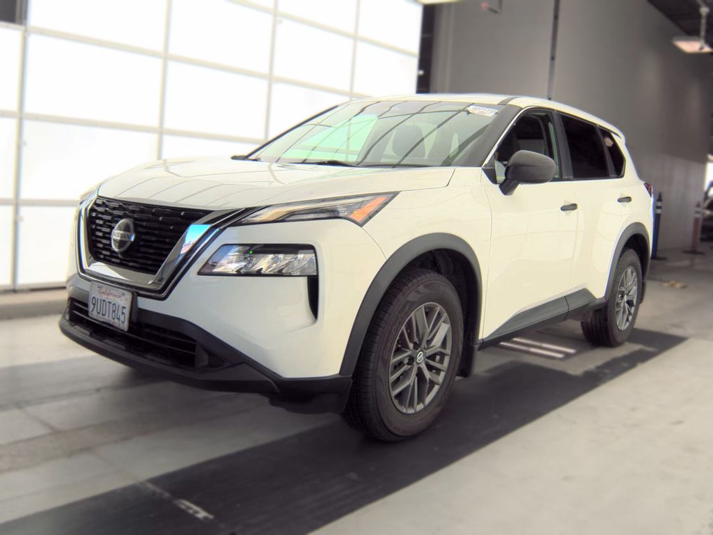 2021 Nissan Rogue S photo