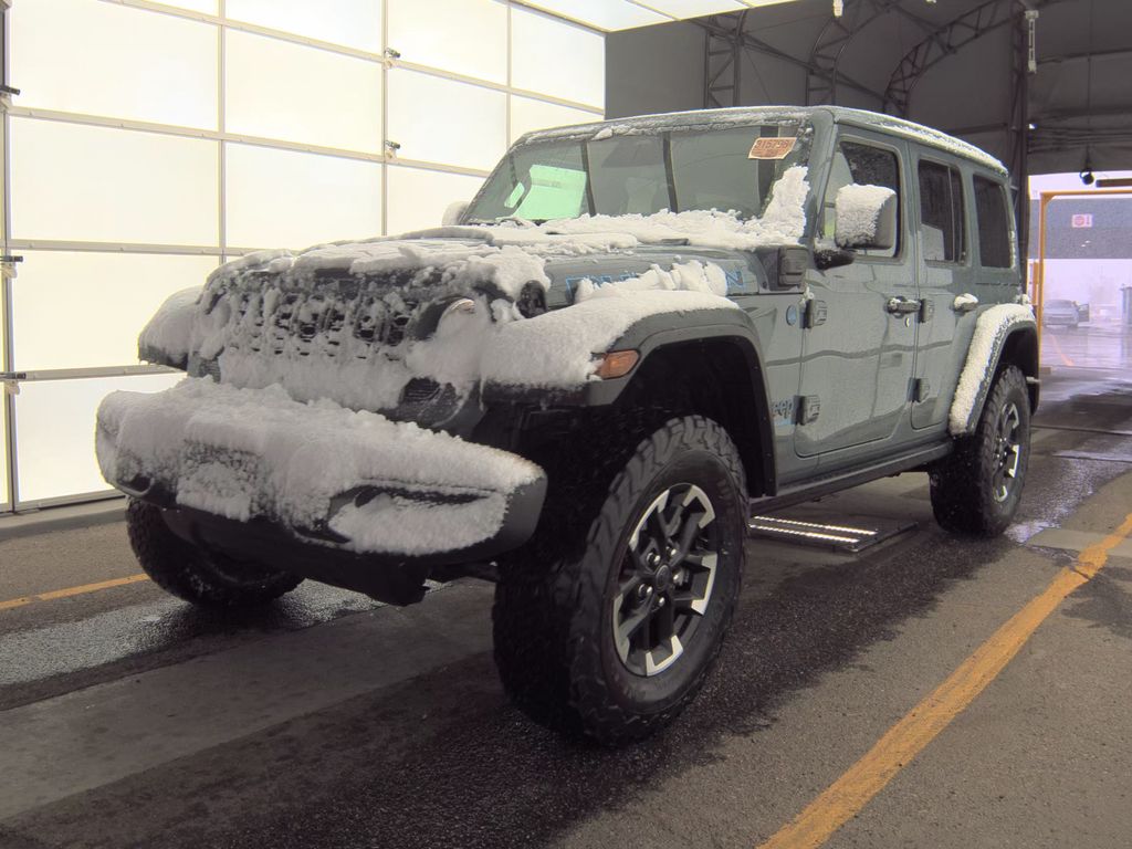 2025 Jeep Wrangler Rubicon photo