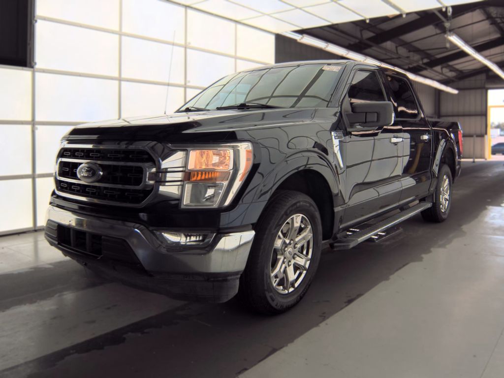2021 Ford F-150 XLT photo