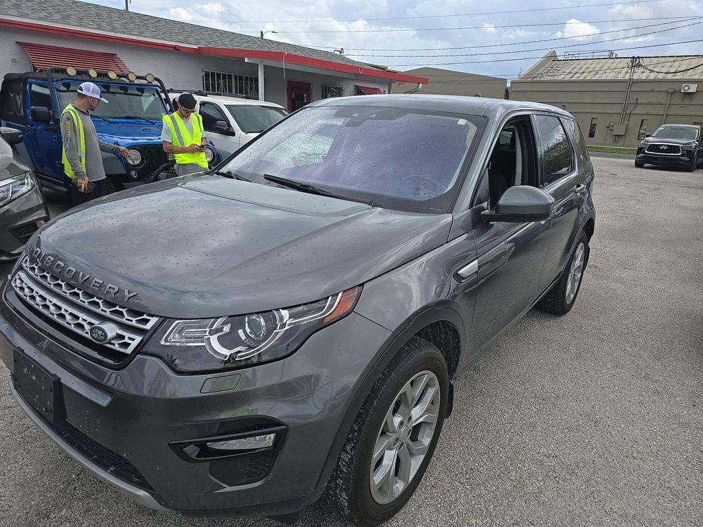 2018 Land Rover Discovery Sport HSE photo