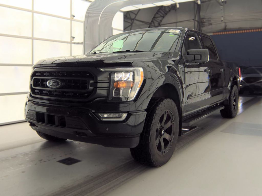 2021 Ford F-150 XLT photo