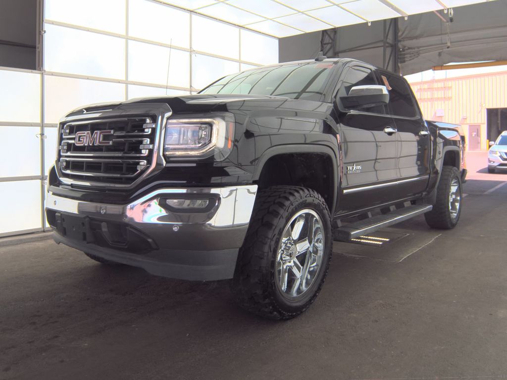 2018 GMC Sierra 1500 SLT photo