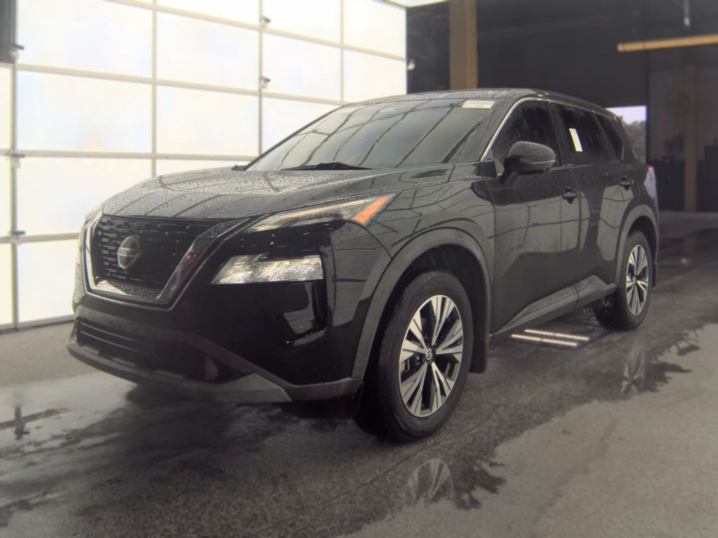2021 Nissan Rogue SV photo