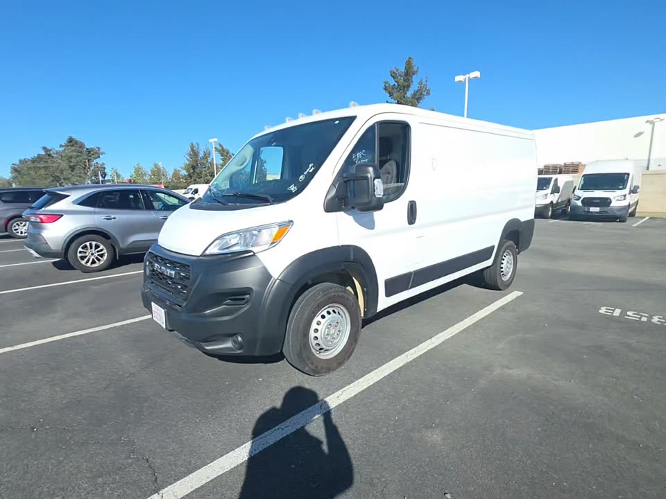 2025 Ram ProMaster 2500 Tradesman photo