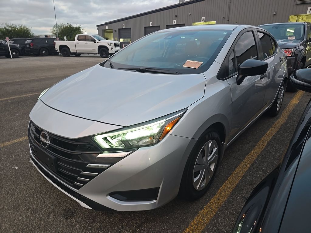 2025 Nissan Versa S photo