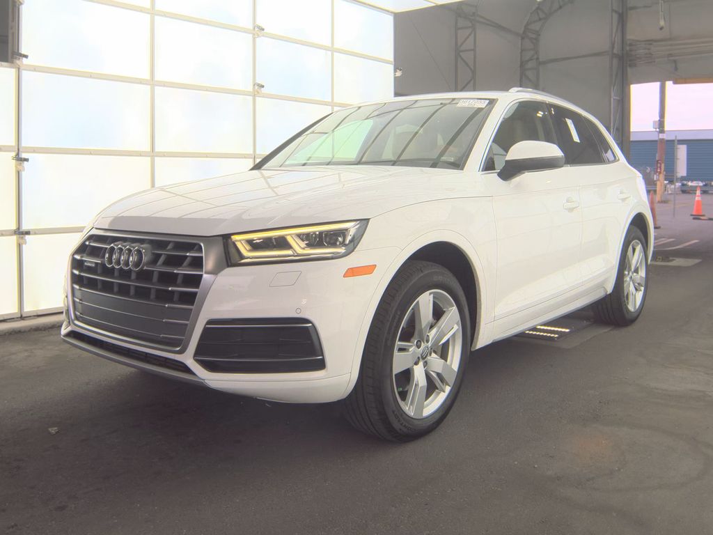 2018 Audi Q5 Premium + photo
