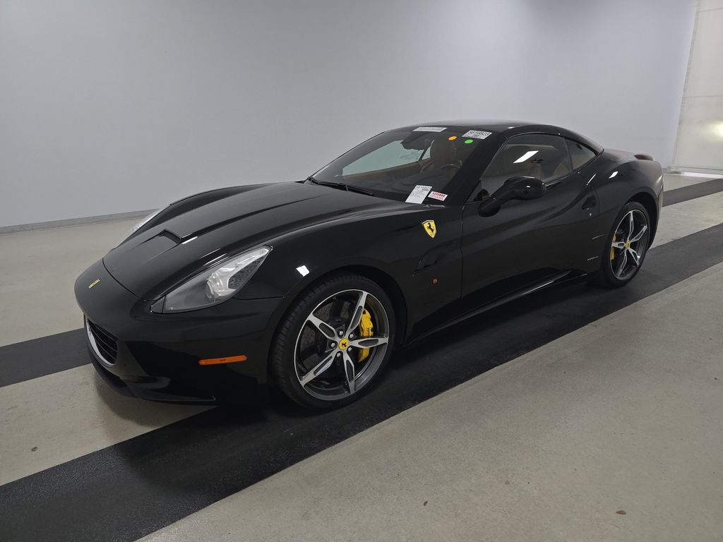 2014 Ferrari California photo
