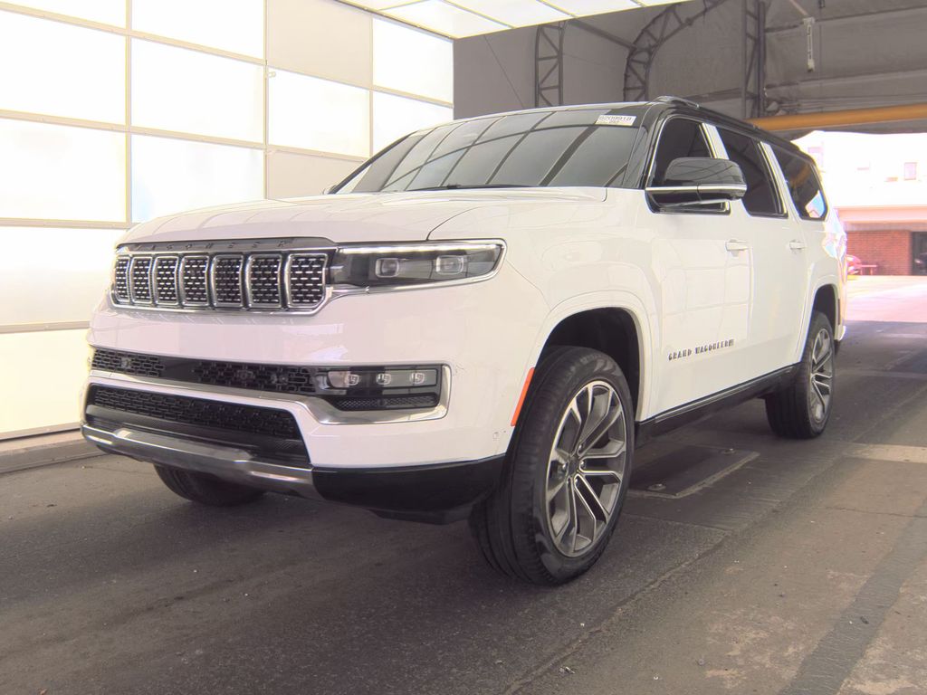 2025 Jeep Grand Wagoneer Series III photo
