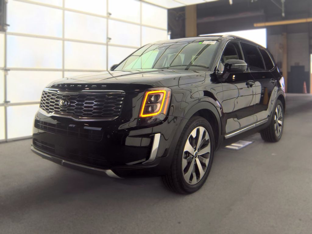 2021 Kia Telluride EX photo