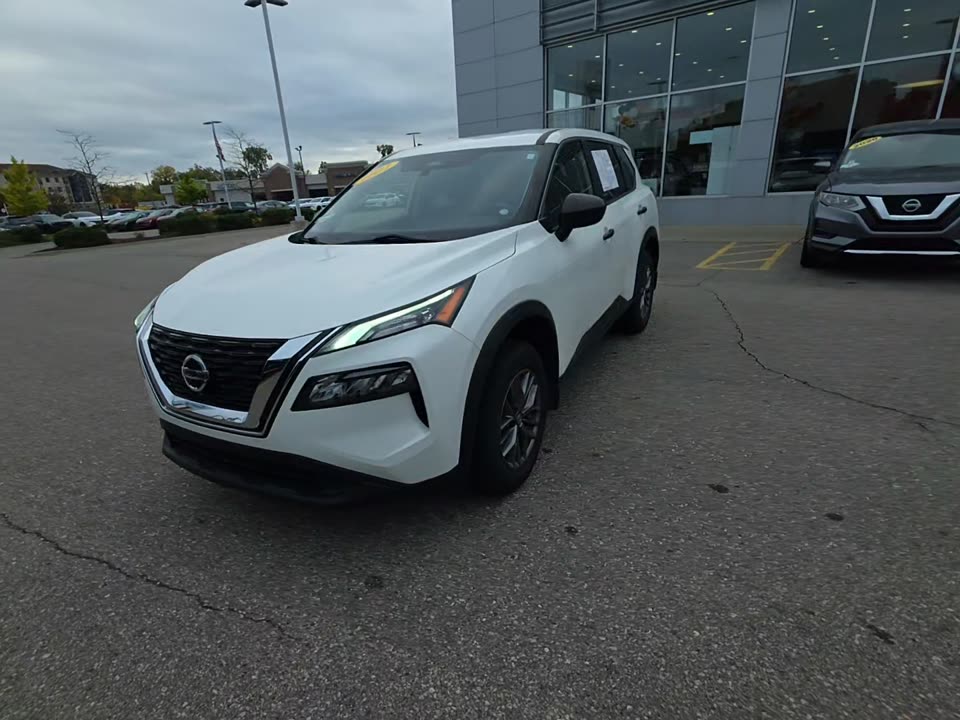 2021 Nissan Rogue S photo