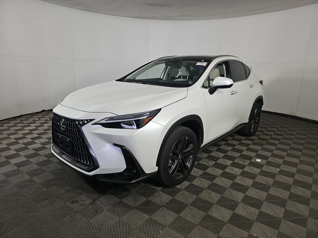 2025 Lexus NX 450H+ LUX photo