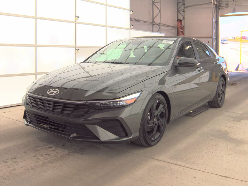 2026 Hyundai Elantra SEL Sport photo