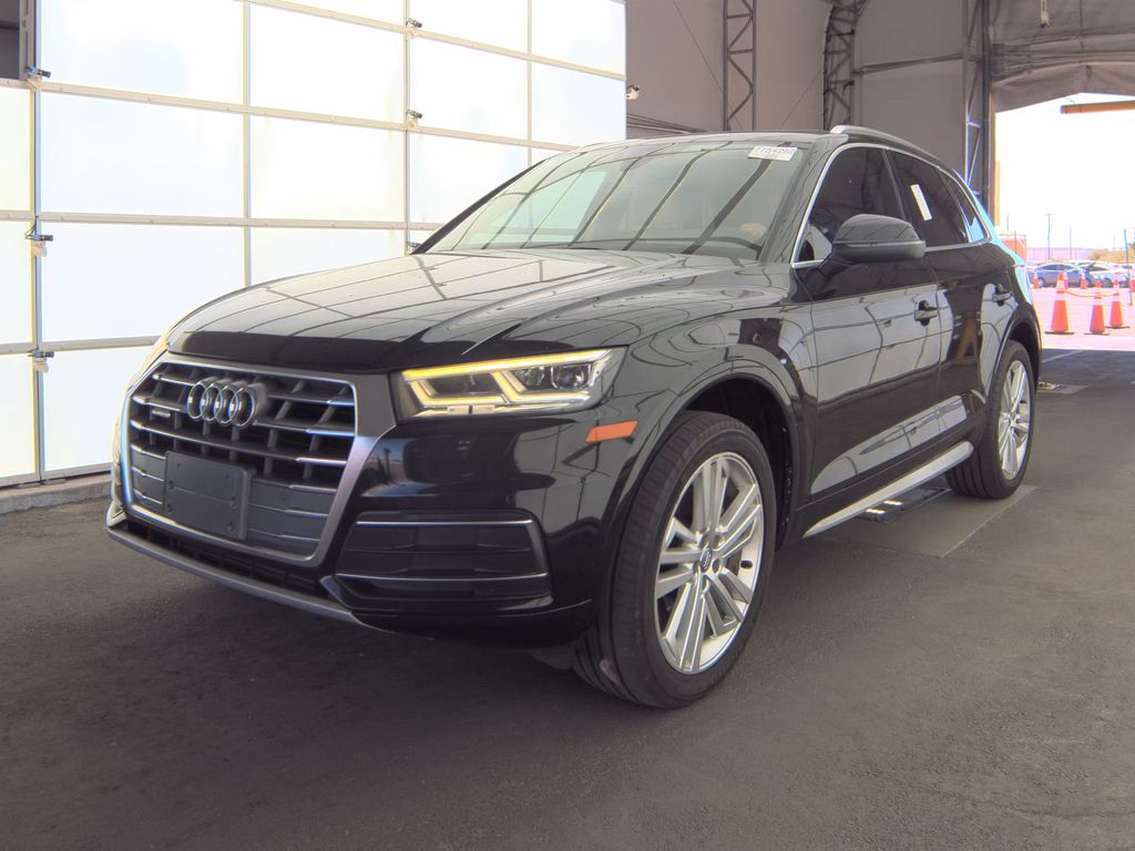 2018 Audi Q5 Premium + photo