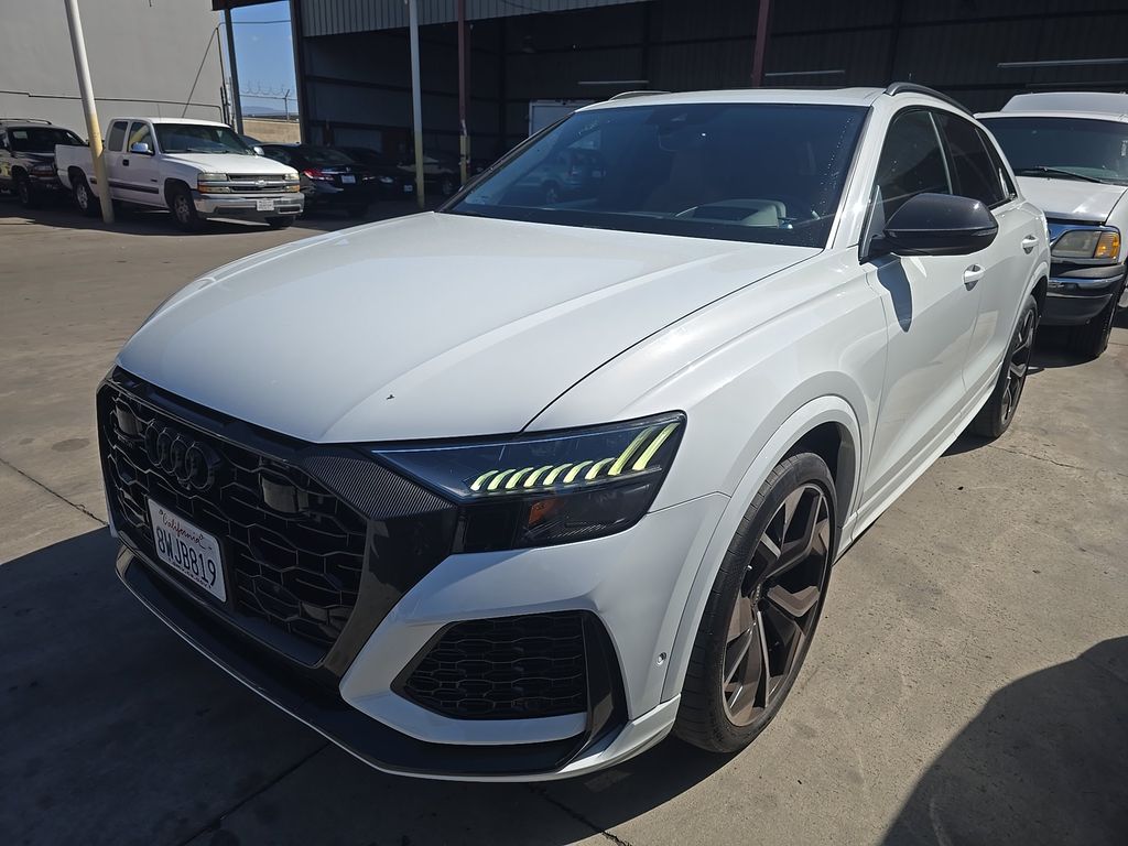 2021 Audi RS Q8 photo