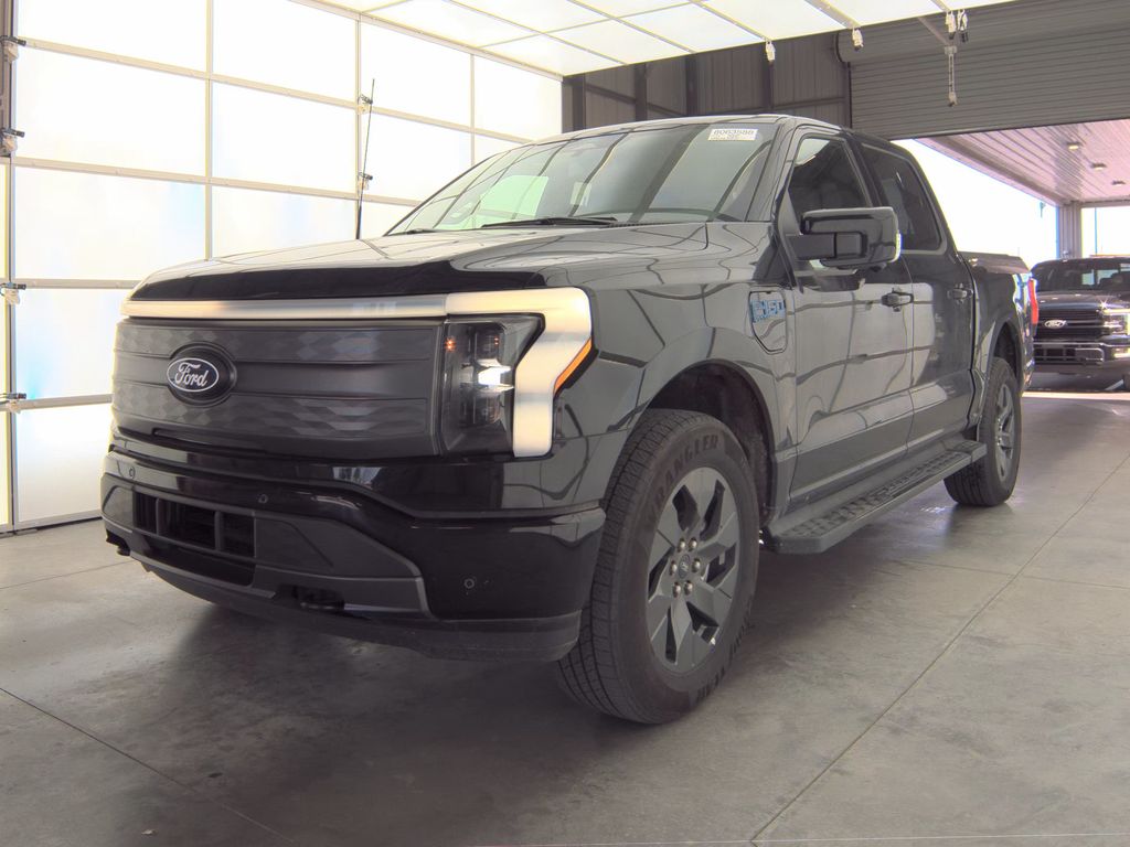 2025 Ford F-150 Lariat photo
