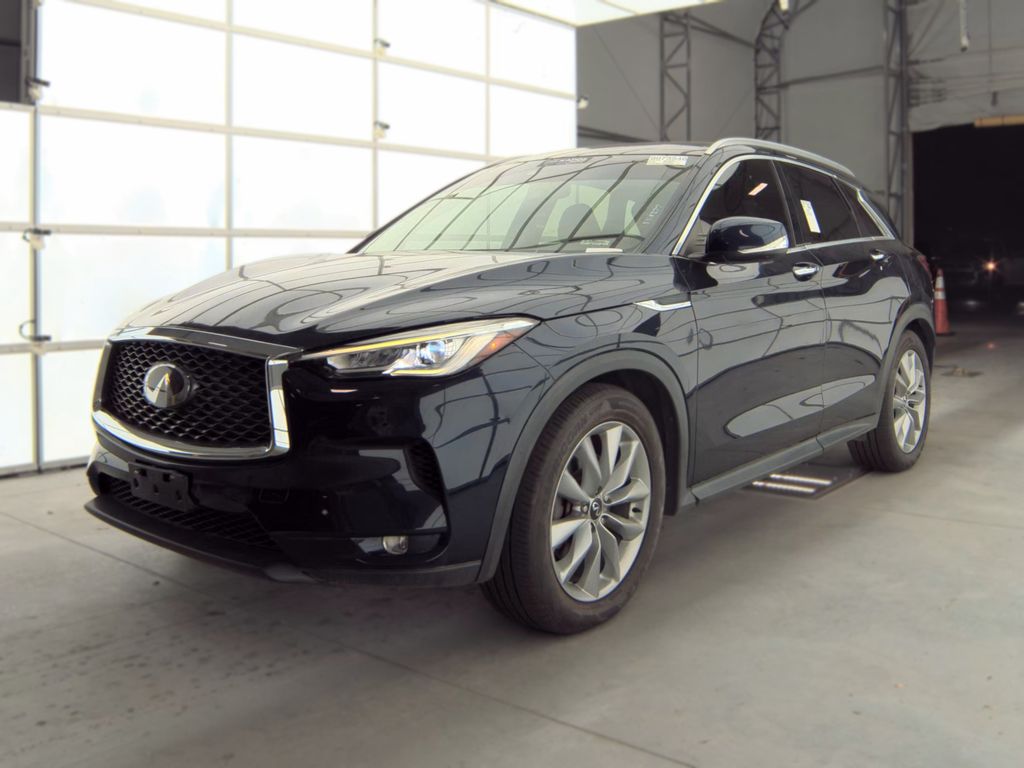 2021 INFINITI QX50 Luxe photo