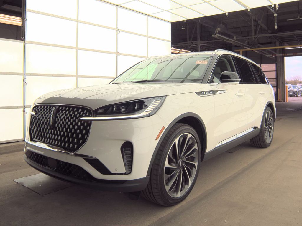 2026 Lincoln Aviator Reserve photo