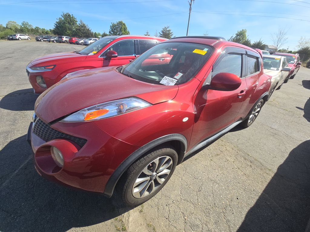 2013 Nissan Juke SL photo