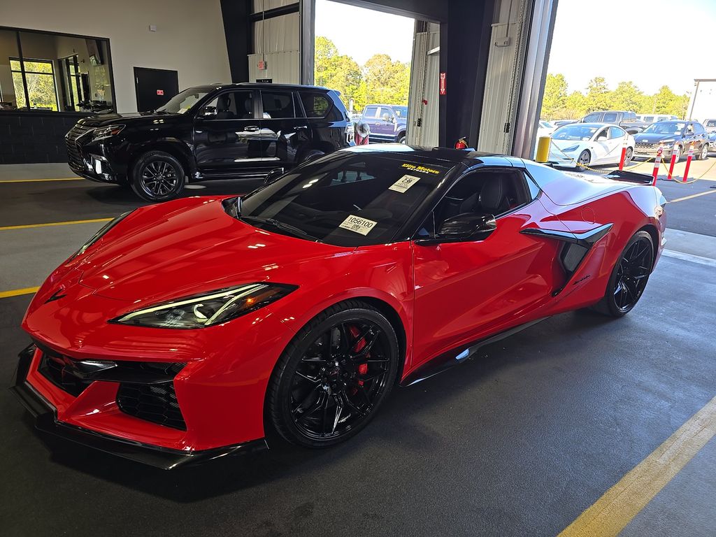 2025 Chevrolet Corvette 2LZ photo