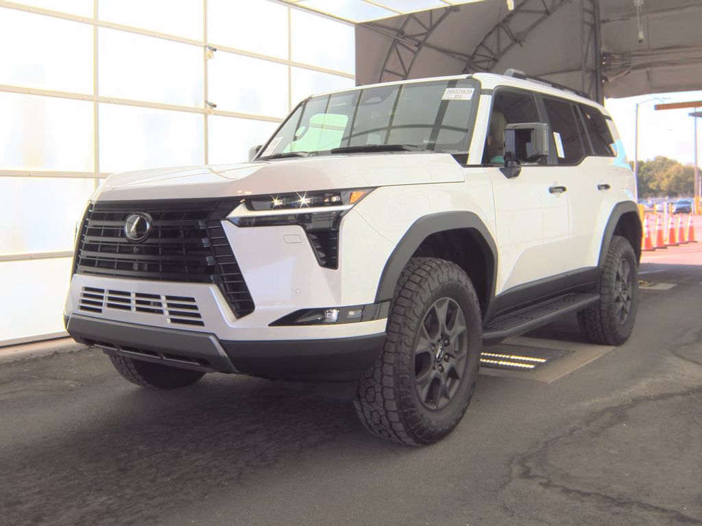 2025 Lexus GX Overtrail photo