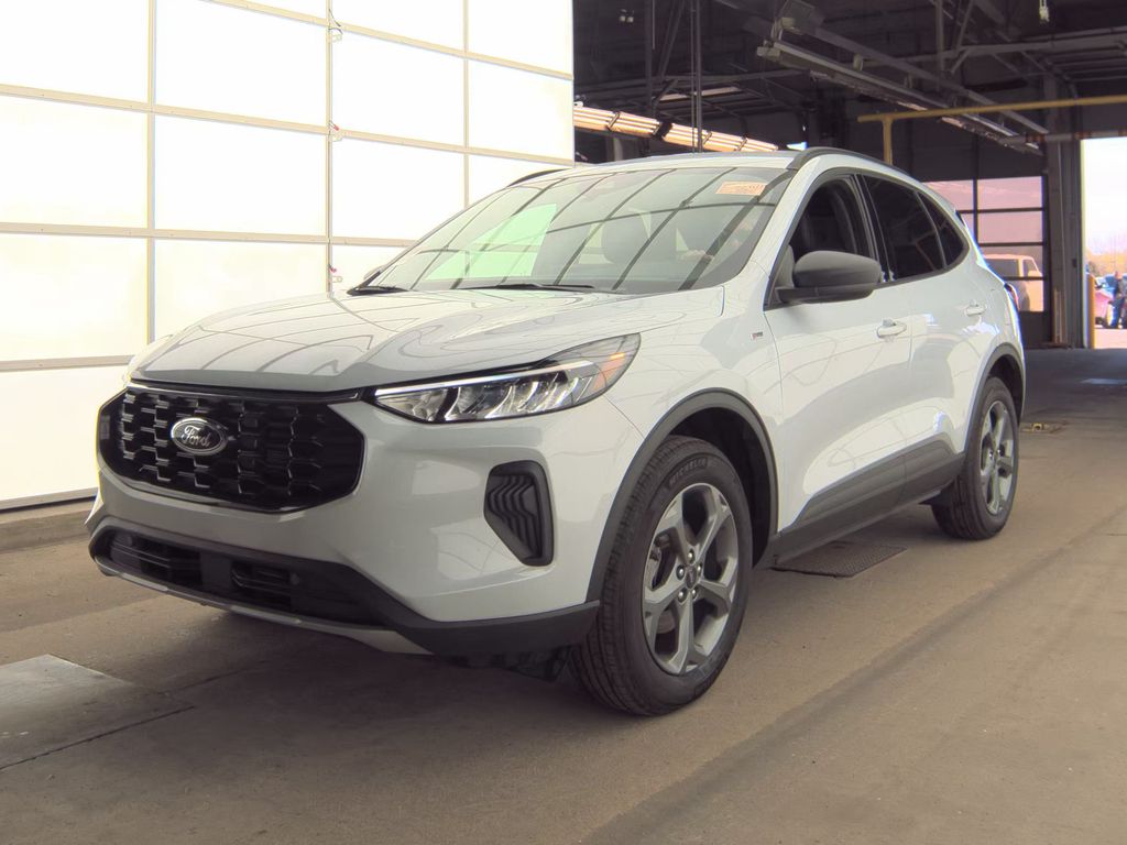 2025 Ford Escape ST-Line photo