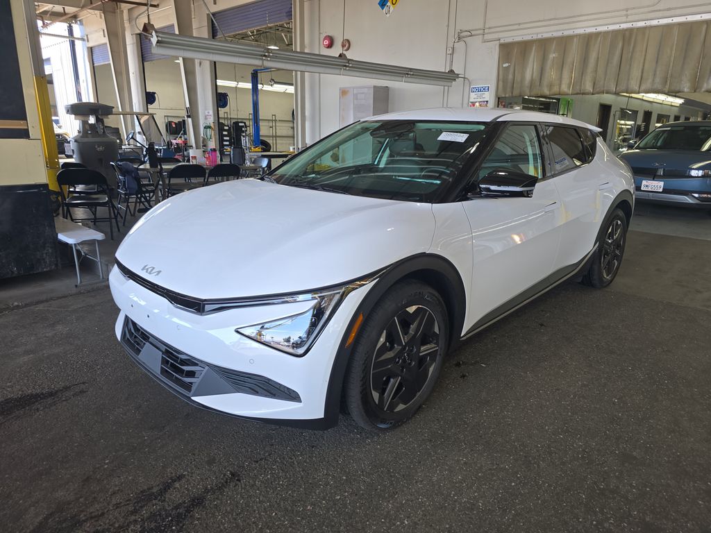 2025 Kia EV6 Light L/R photo