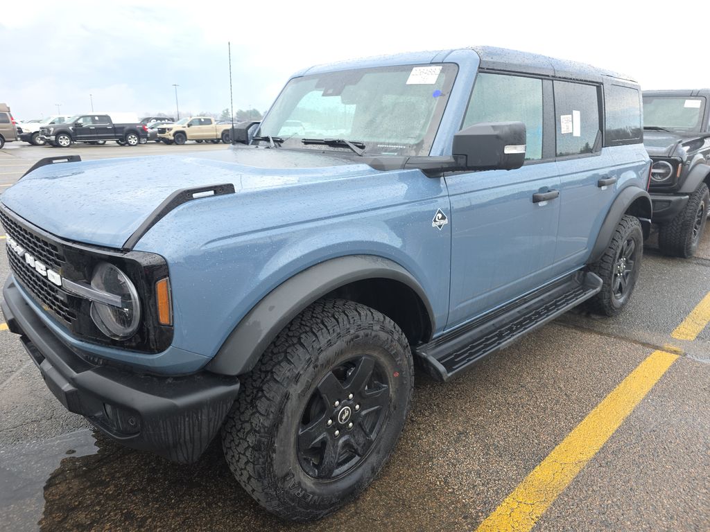 2025 Ford Bronco Outer Bank photo