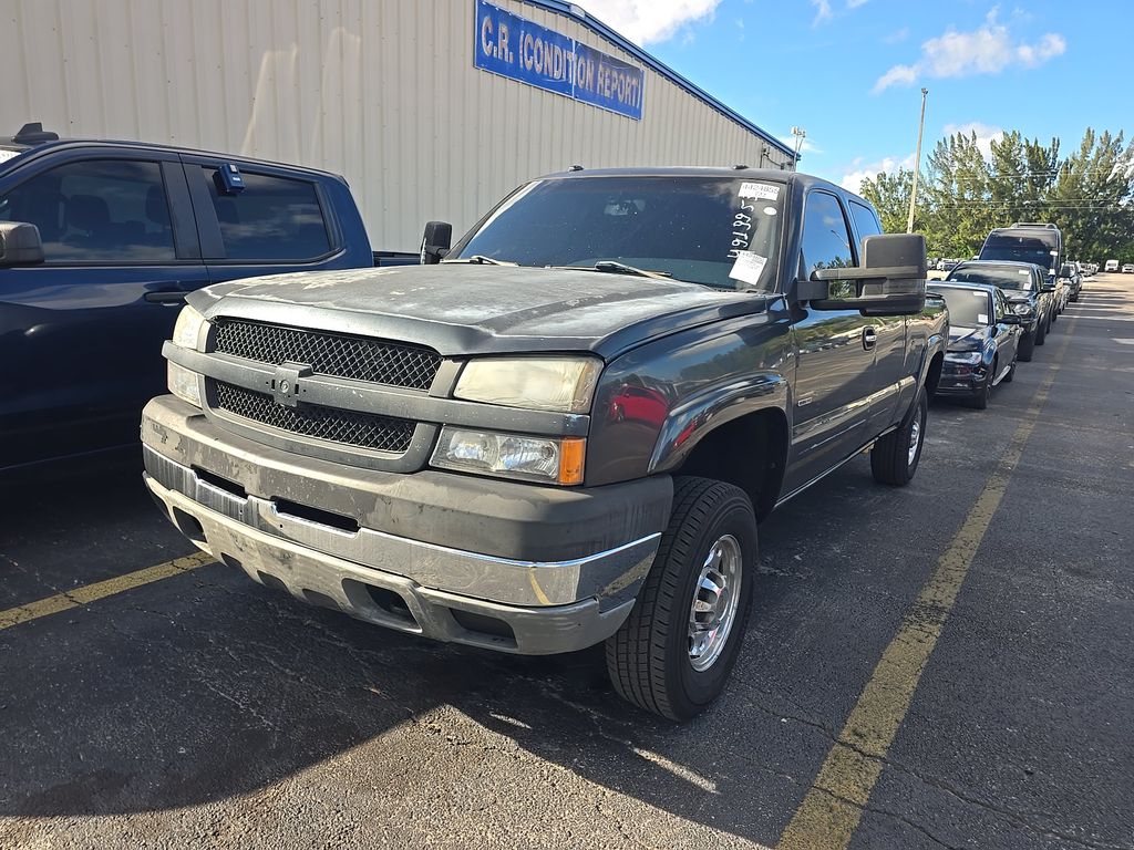 2003 Chevrolet 2500 SLV LT photo