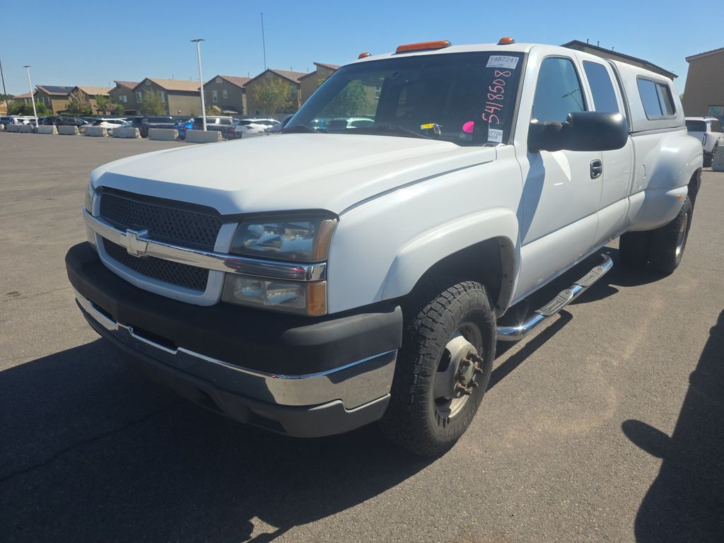 2004 Chevrolet K3500 SLV Silverado photo