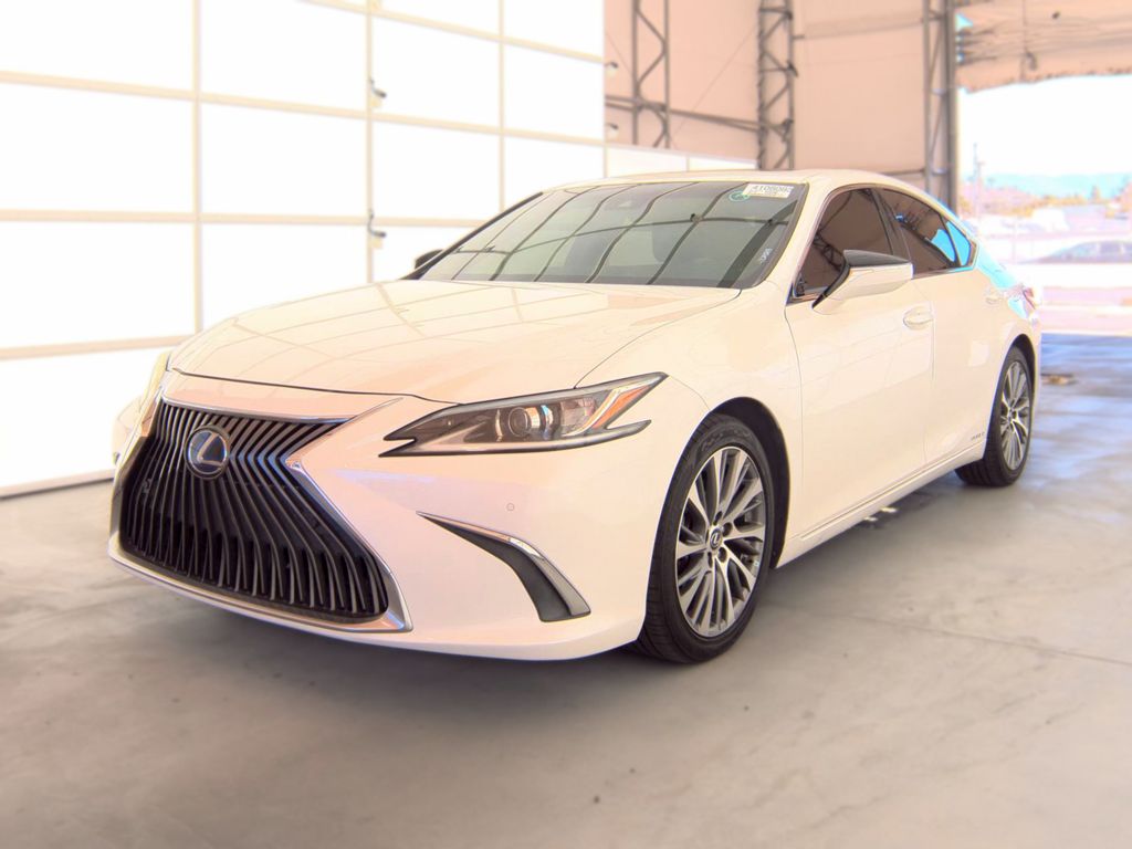 2021 Lexus ES ES 300H photo