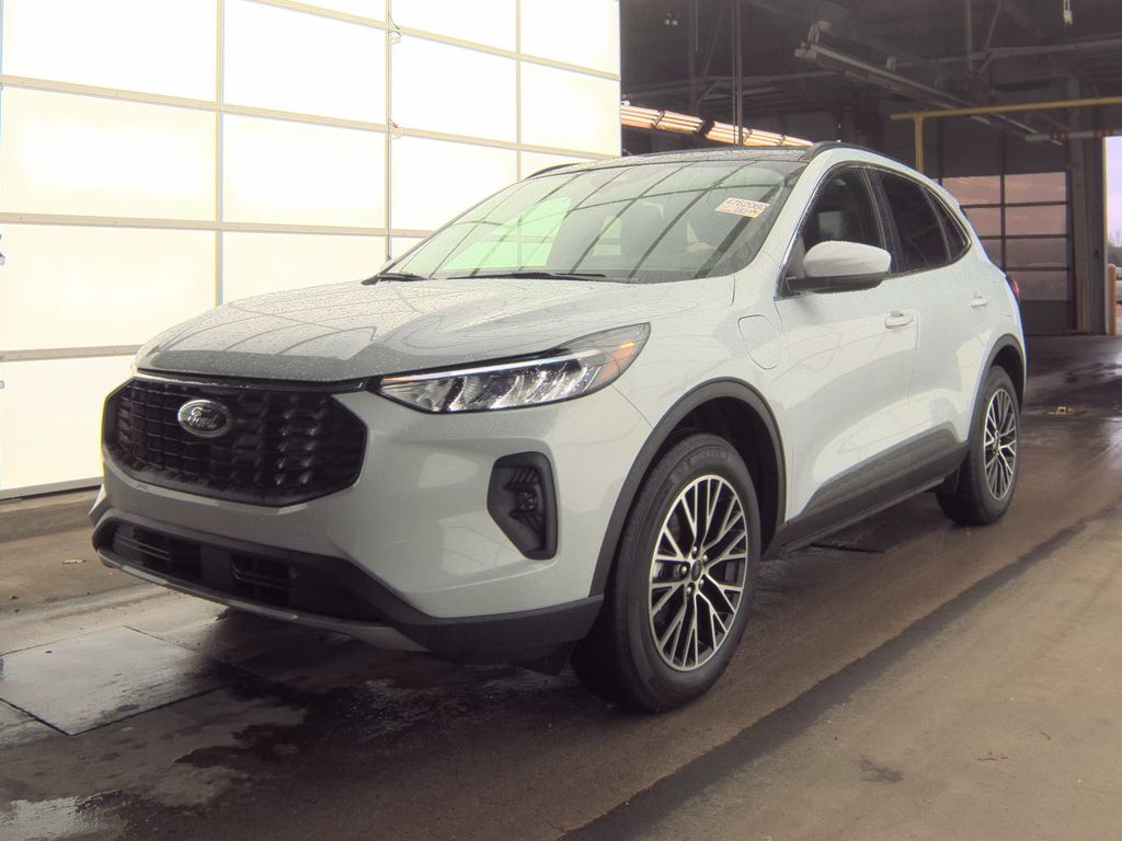 2026 Ford Escape Phev photo