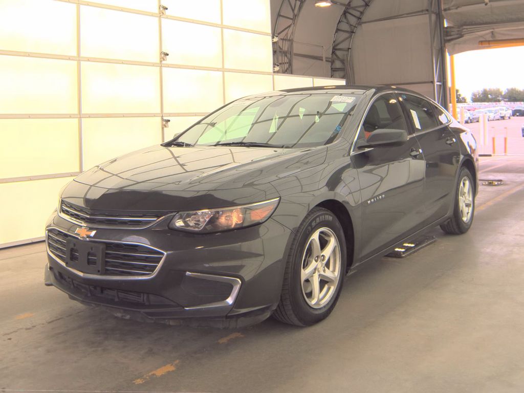 2018 Chevrolet Malibu LS photo