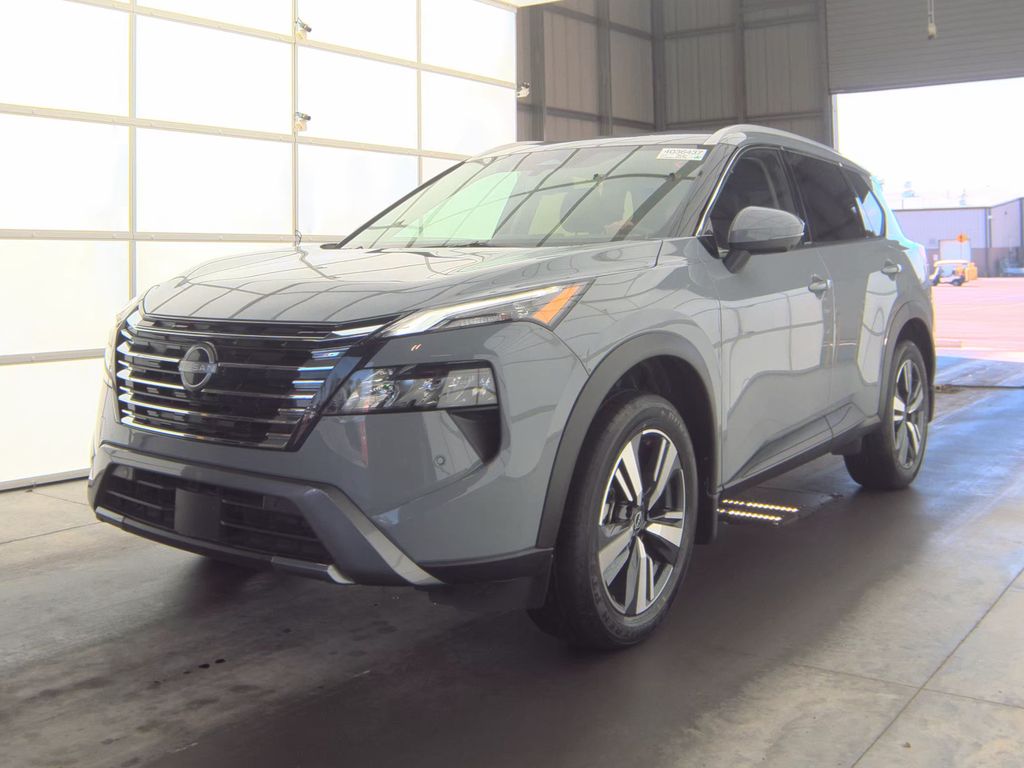 2025 Nissan Rogue SL photo
