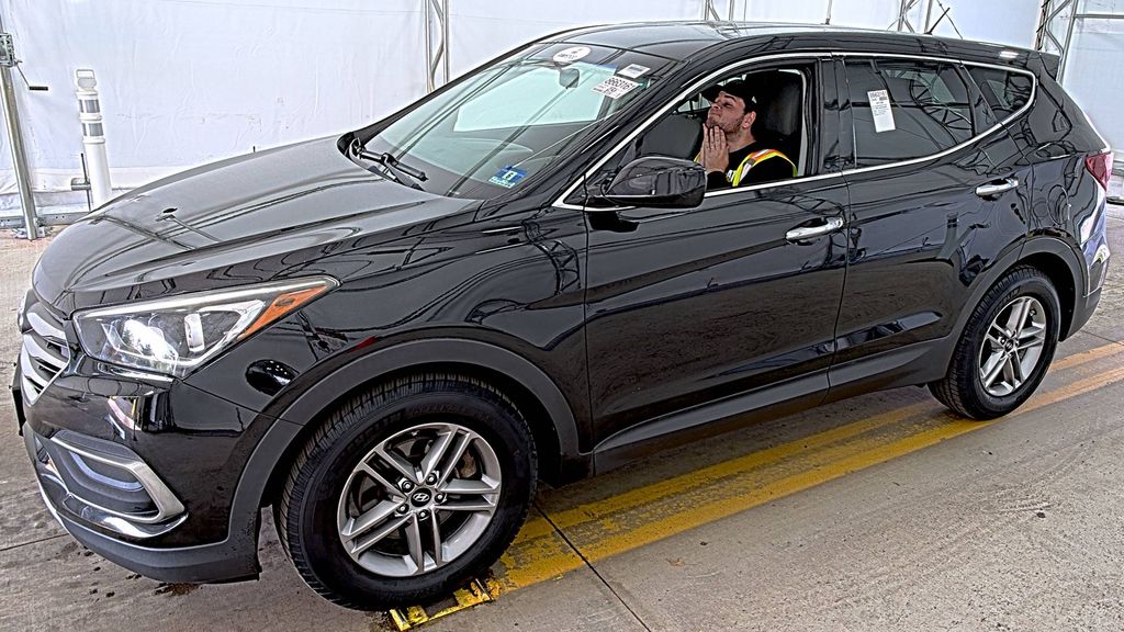 2018 Hyundai Santa Fe 2.4L photo