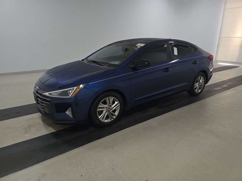 2019 Hyundai Elantra SEL photo