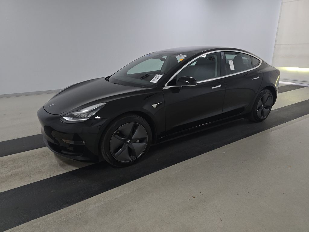 2018 Tesla Model 3 Perform photo