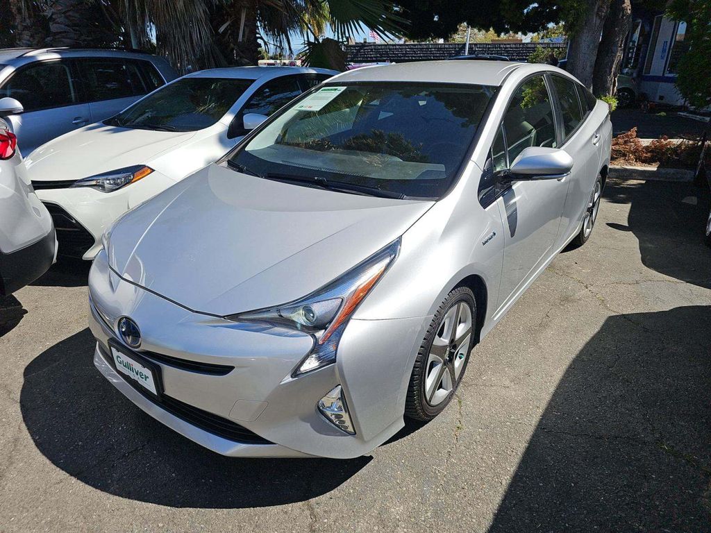 2016 Toyota Prius 3 Touring photo