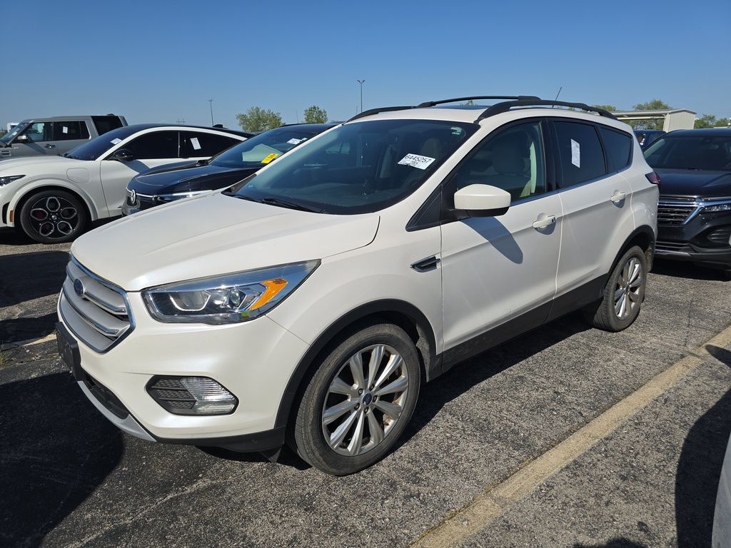 2019 Ford Escape SEL photo