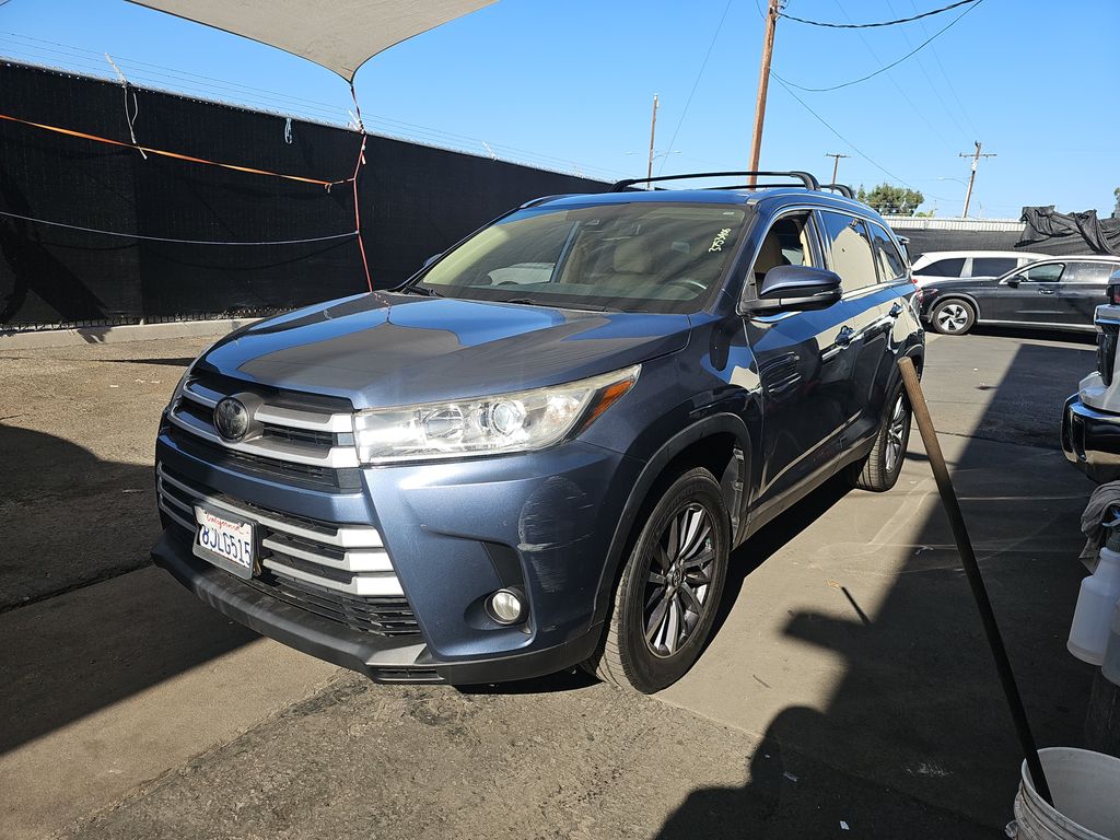 2019 Toyota Highlander XLE photo