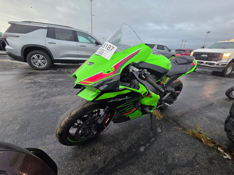 2023 Kawasaki Ninja ZX 10R photo