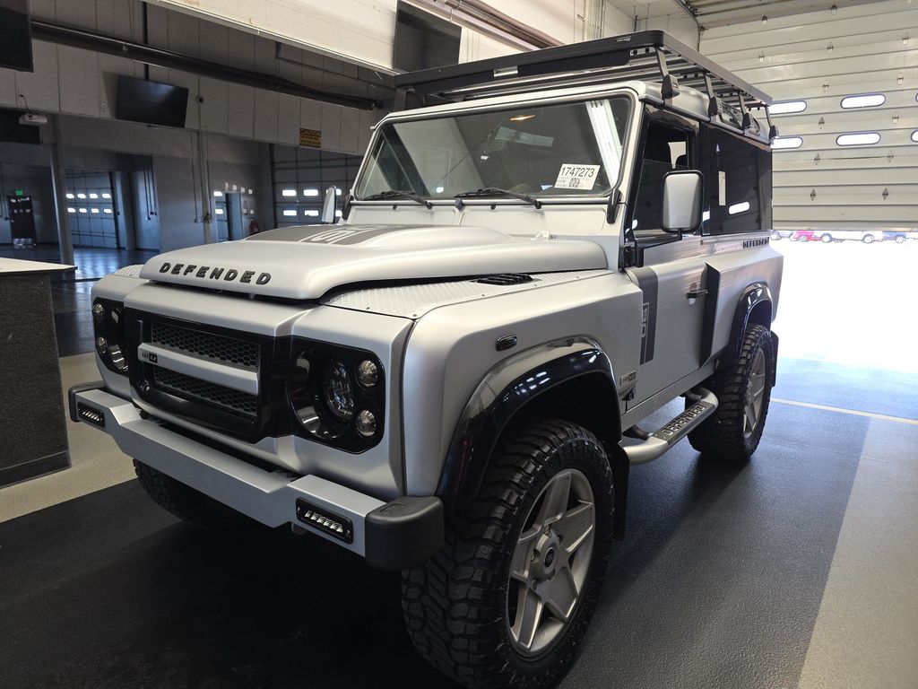 1996 Land Rover Defender Base photo