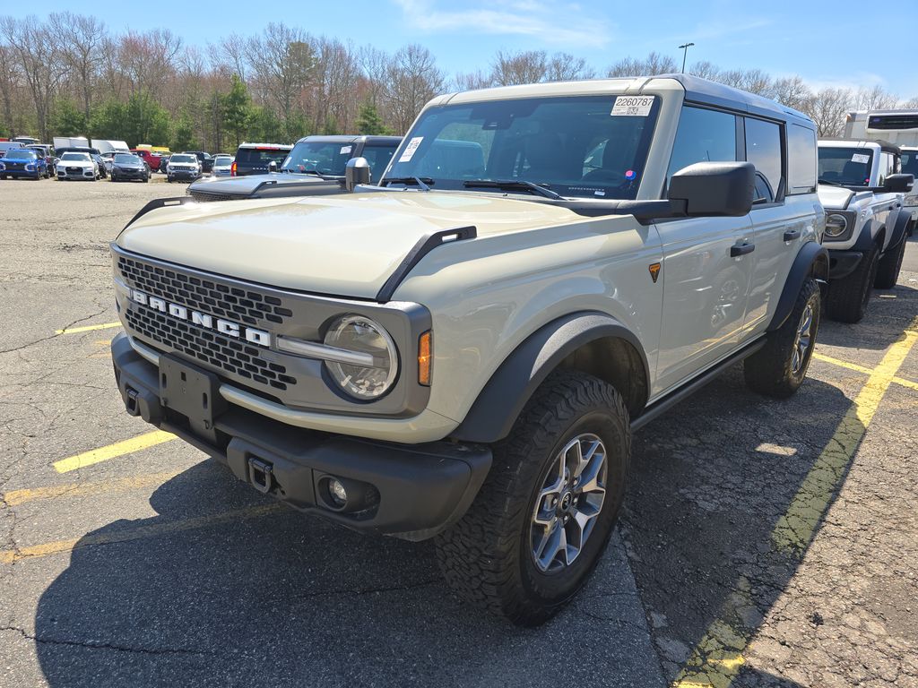 2025 Ford Bronco Badlands photo