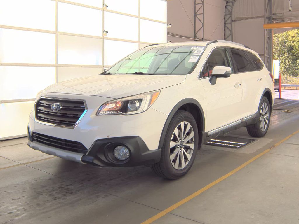 2017 Subaru Outback Touring photo