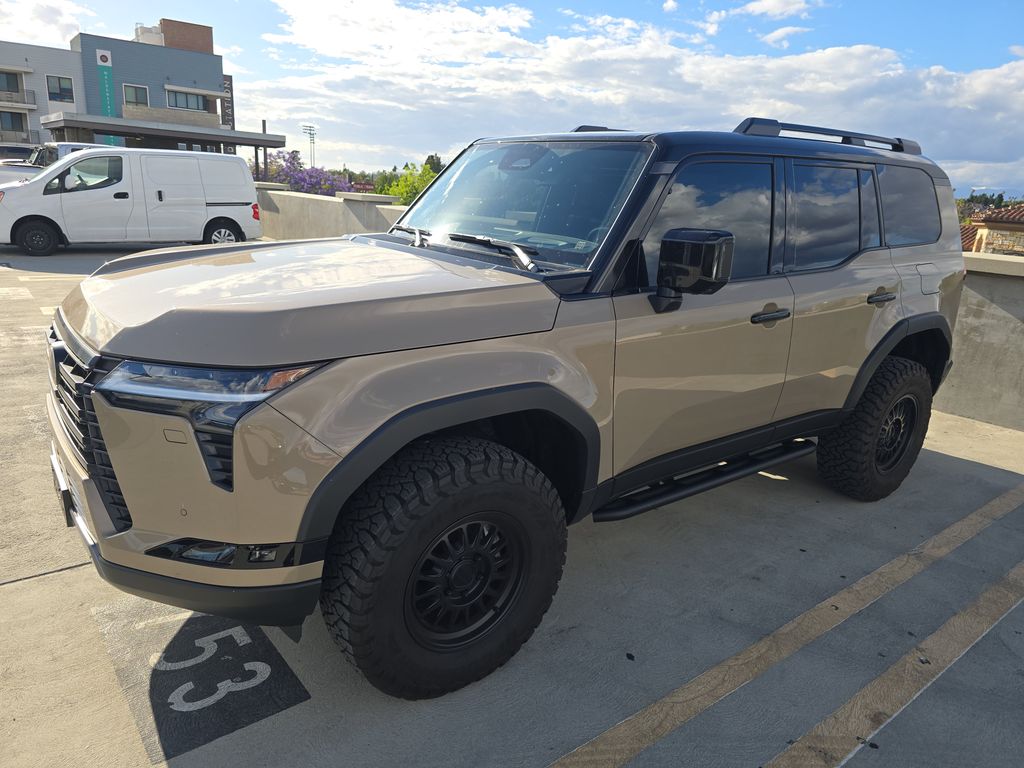 2026 Lexus GX Overtrail+ photo