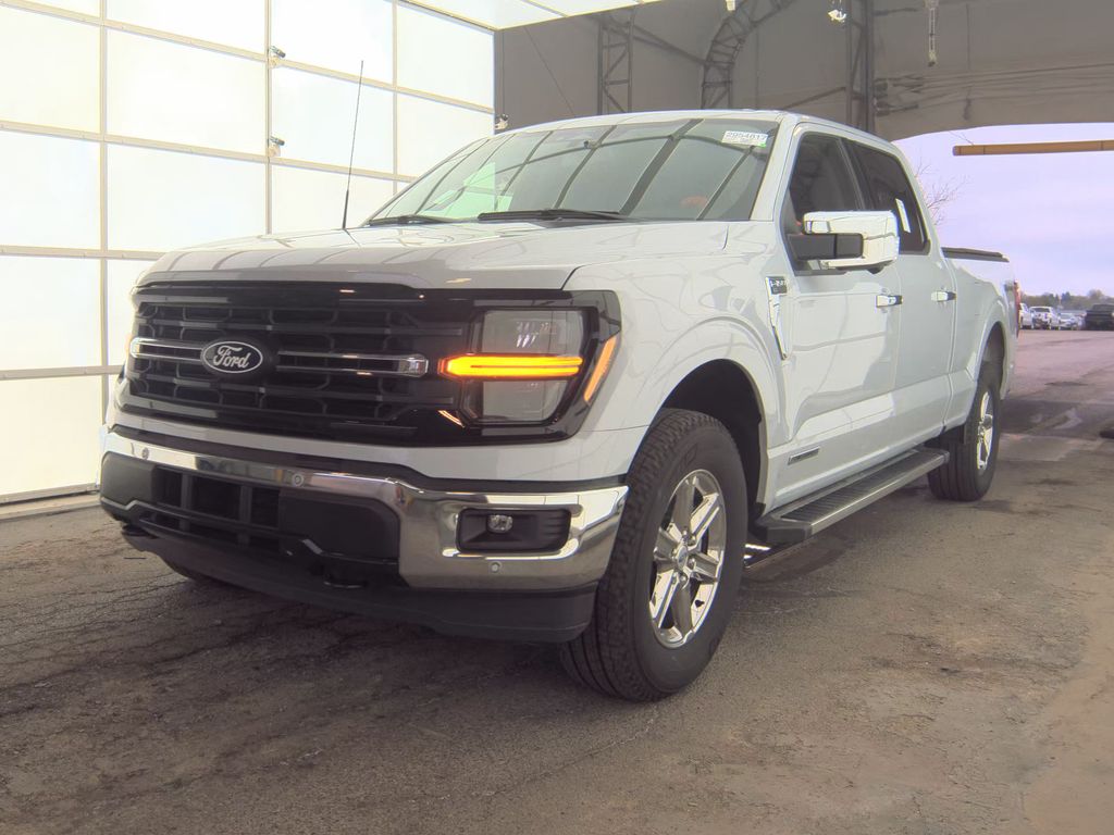 2025 Ford F-150 XLT photo