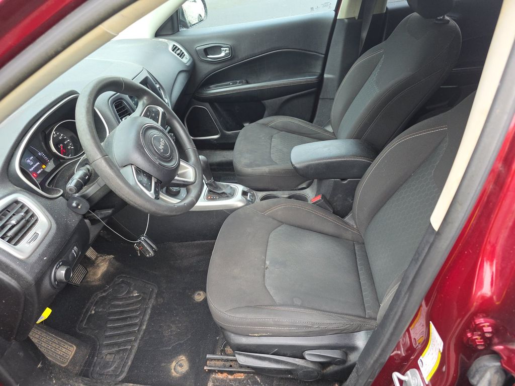 2021 Jeep Compass Sport photo