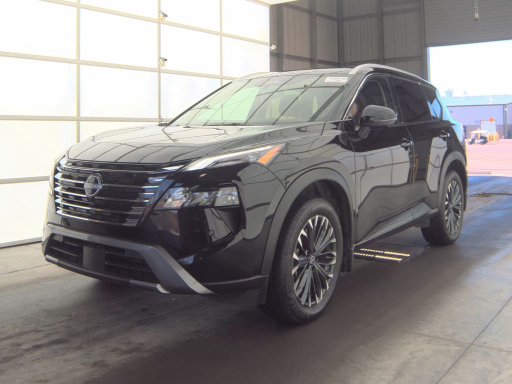 2025 Nissan Rogue SL photo