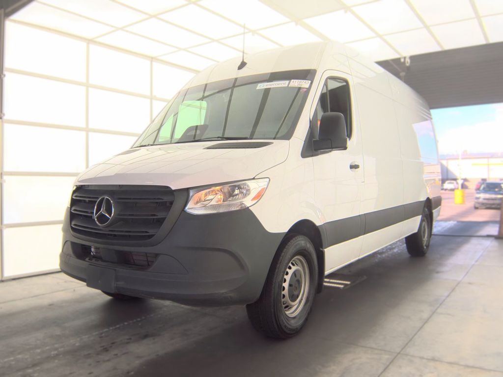 2025 Mercedes-Benz Sprinter 2500 Cargo photo