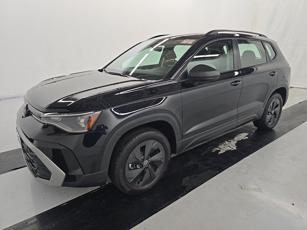 2025 Volkswagen Taos S photo