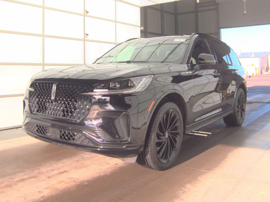 2025 Lincoln Aviator Reserve photo
